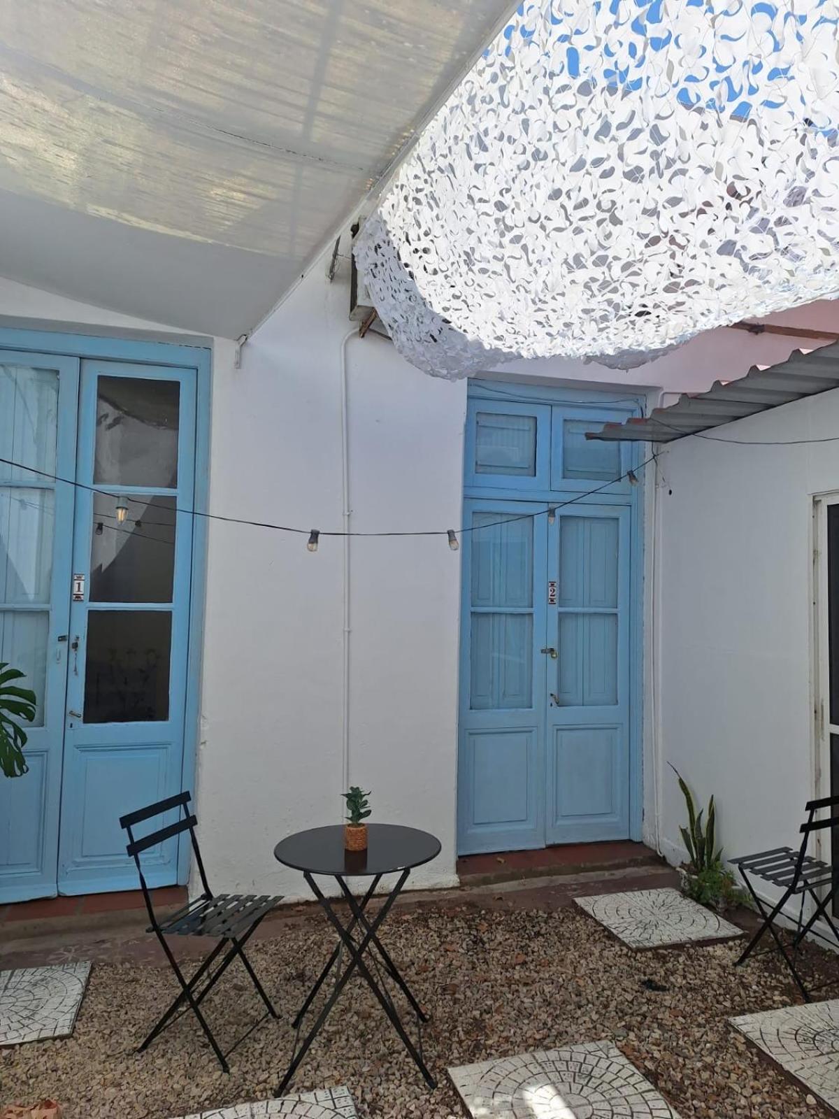 Casa Calma Hostel Colonia del Sacramento Exterior photo